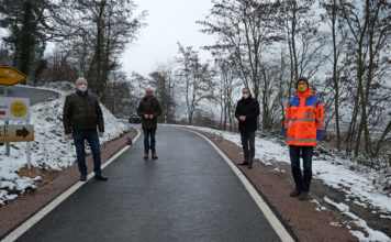 Kreisstraße 30 zur Burgruine Kropsburg bei Edenkoben wieder für den Verkehr frei