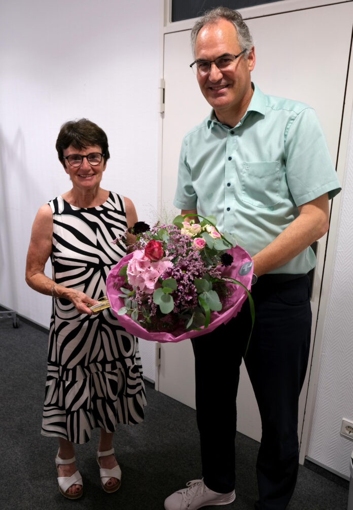 327, Verabschiedung Inge Hormuth