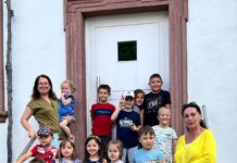 Kindergarten St. Ludwig Edenkoben: Wenn das Herz flüstert, hört die Hand zu – kleine Hände helfen