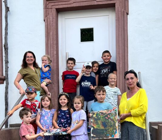 Kindergarten St. Ludwig Edenkoben: Wenn das Herz flüstert, hört die Hand zu – kleine Hände helfen